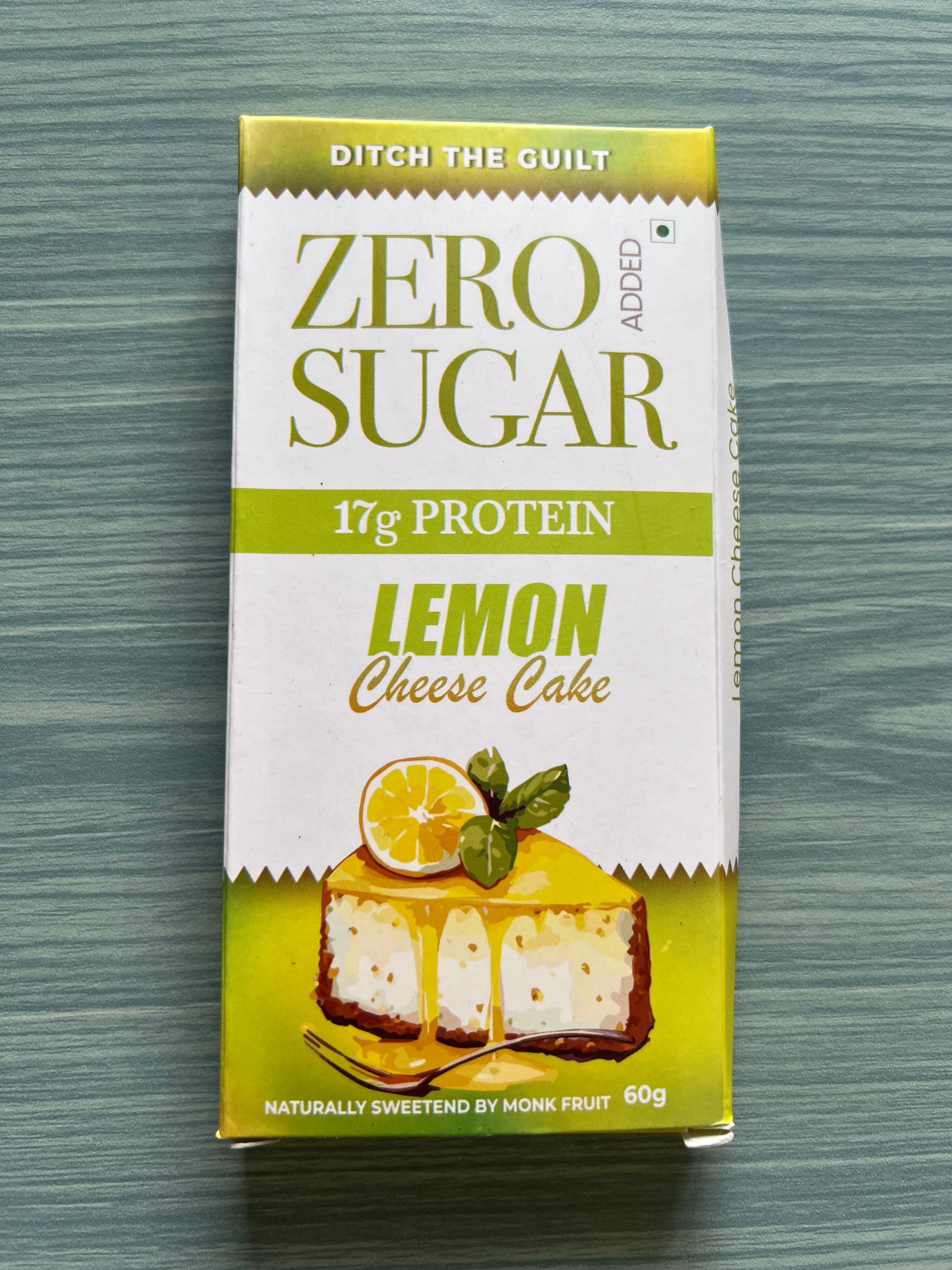 Ditch the Guilt Review: Lemon Cheesecake Chocolate Bar